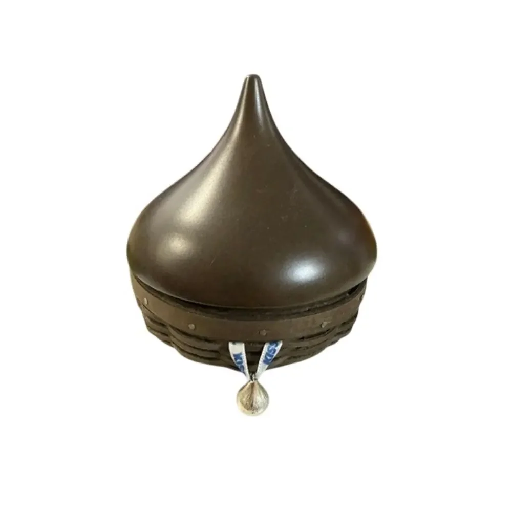 Longaberger 2009  Sweetheart Hershey's Kisses Basket Set w/ Tie-On Protector